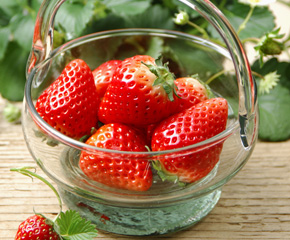 Select Frozen Strawberries